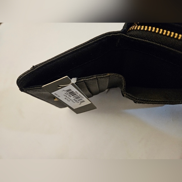 FOSSIL  Zip Bifold RFID Protected Black  Leather Wallet - Picture 5 of 8